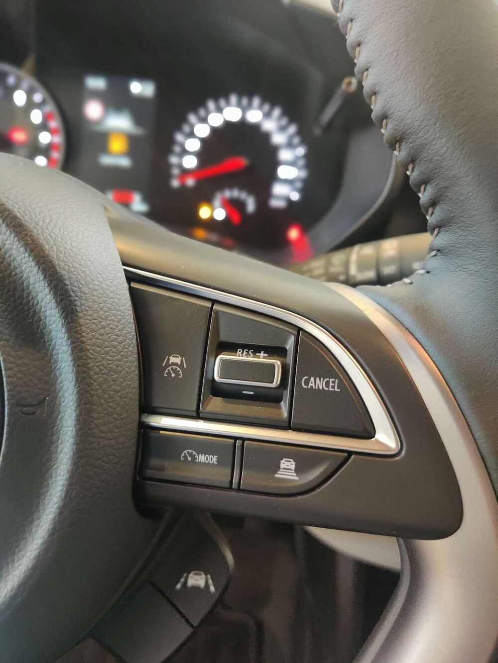 Suzuki Swift 1.2i HYBRIDE GL+ 12V MANUEEL + DEMO + 5.000 km