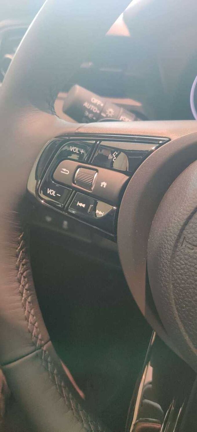 Honda HR-V 1.5i Elegance eCVT FULL HYBRIDE/SLECHTS 4.100 KM